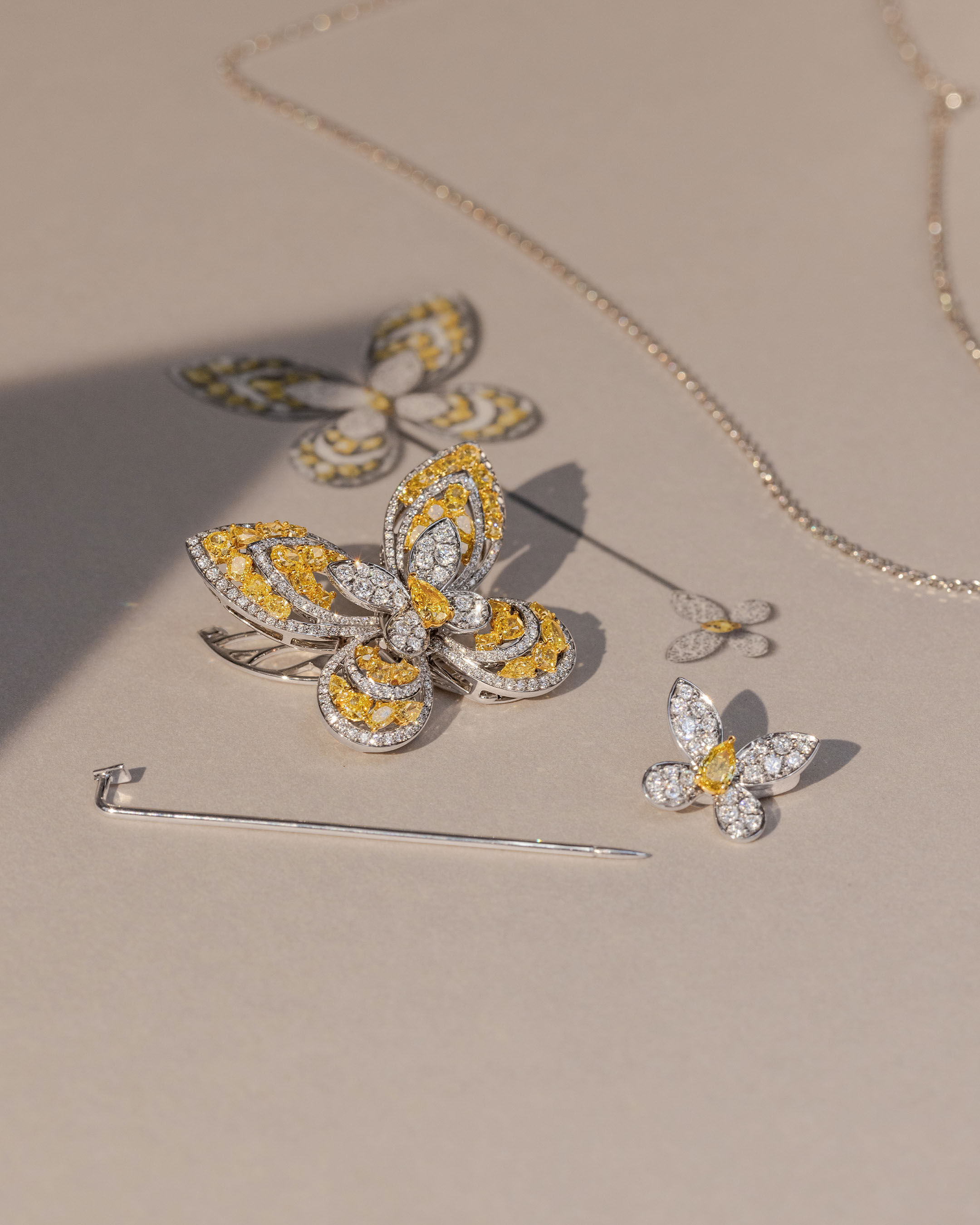 フレイヤ, Butterfly Brooch - Graff